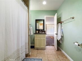 1337 W Gage Avenue, Los Angeles CA 90044