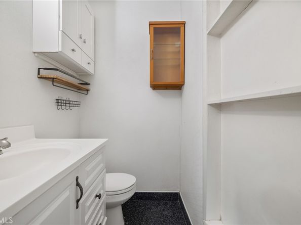 6339 Riverton Avenue, North Hollywood CA 91606