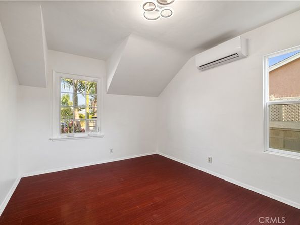 6339 Riverton Avenue, North Hollywood CA 91606