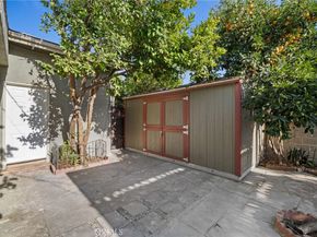 6339 Riverton Avenue, North Hollywood CA 91606