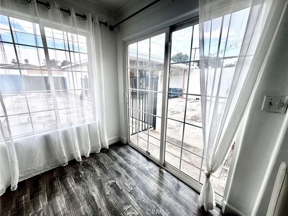 10152 Stanwin Avenue, Arleta CA 91331