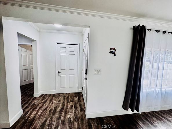 10152 Stanwin Avenue, Arleta CA 91331
