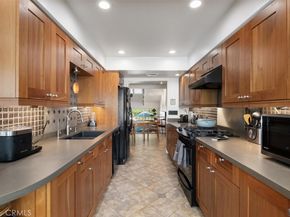 4173 Colfax Avenue G, Studio City CA 91604