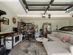 1820 Alsace Avenue, Los Angeles CA 90019
