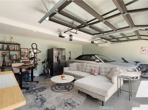 1820 Alsace Avenue, Los Angeles CA 90019