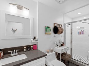1820 Alsace Avenue, Los Angeles CA 90019