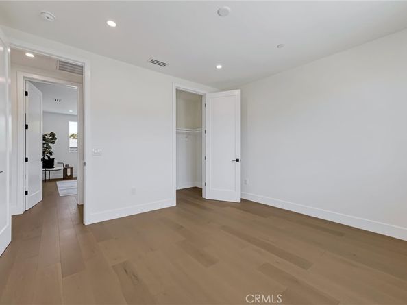 12925 El Dorado Avenue, Sylmar CA 91342
