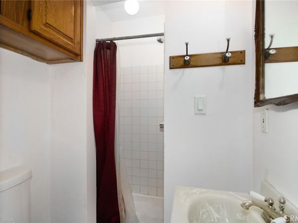 7514 Paso Robles Avenue, Lake Balboa CA 91406