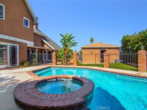 7514 Paso Robles Avenue, Lake Balboa CA 91406