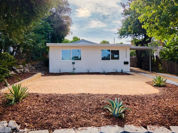 10208 Marcus Avenue, Tujunga CA 91042