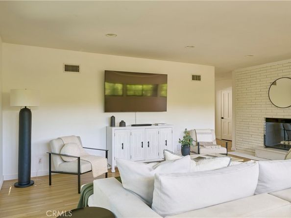 4800 Mary Ellen, Sherman Oaks CA 91423