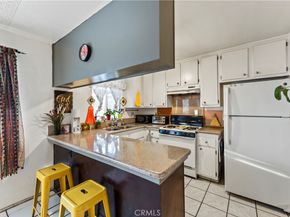5623 Cleon Avenue, North Hollywood CA 91601