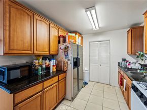 5623 Cleon Avenue, North Hollywood CA 91601