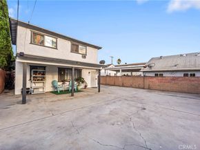 5623 Cleon Avenue, North Hollywood CA 91601