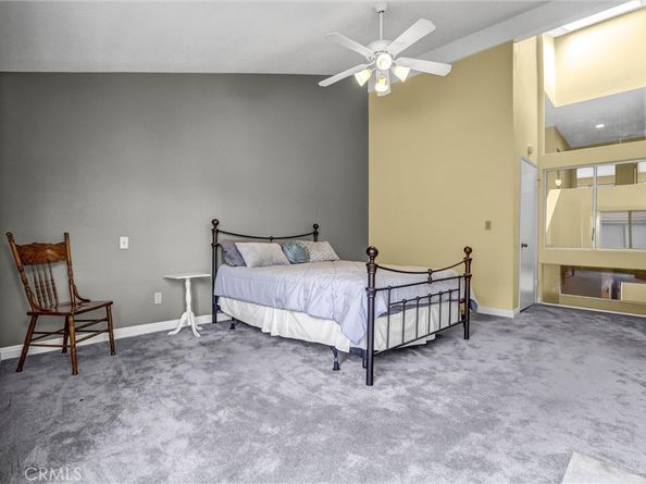 18242 Burbank Boulevard 8, Tarzana CA 91356