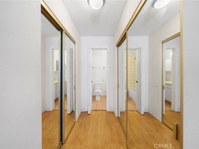 5916 Whitsett AVE 2, Valley Village CA 91607