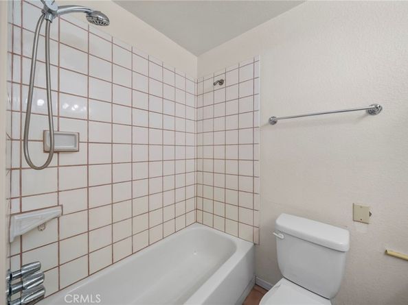 5916 Whitsett AVE 2, Valley Village CA 91607