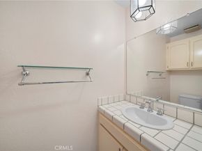 5916 Whitsett AVE 2, Valley Village CA 91607