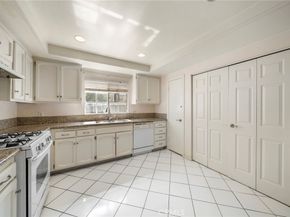 5916 Whitsett AVE 2, Valley Village CA 91607