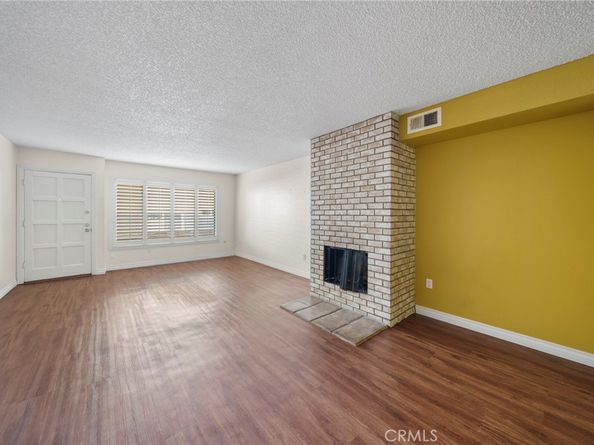 5916 Whitsett AVE 2, Valley Village CA 91607