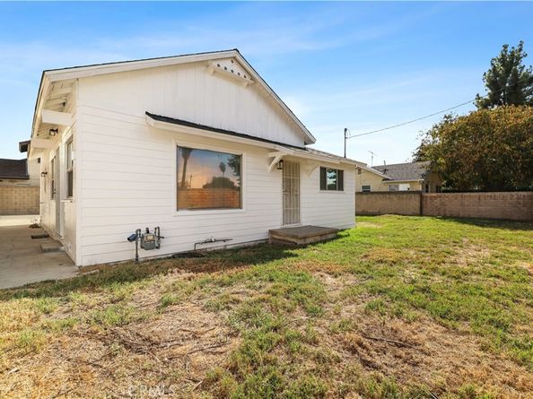 20464 Elkwood, Winnetka CA 91306