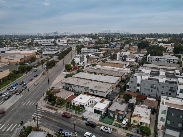 1626 S Rimpau, Los Angeles CA 90019