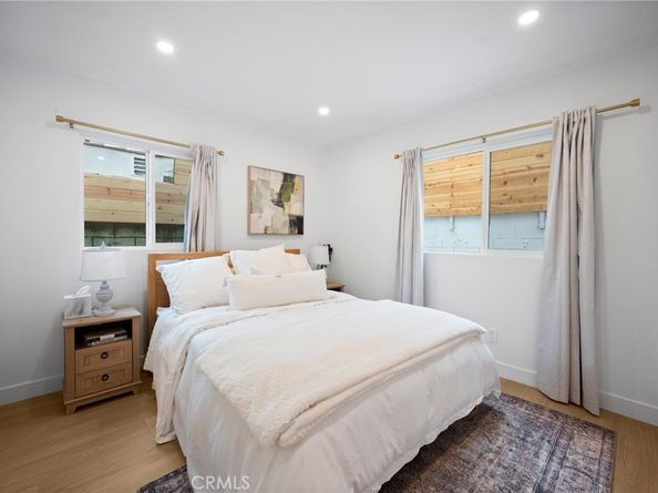 1626 S Rimpau, Los Angeles CA 90019