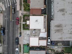 1626 S Rimpau, Los Angeles CA 90019