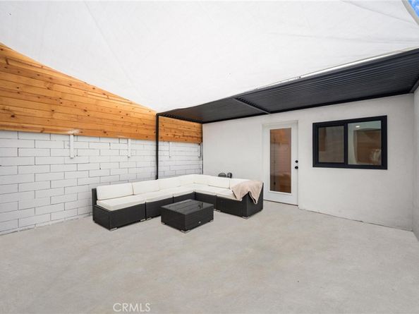 1626 S Rimpau, Los Angeles CA 90019