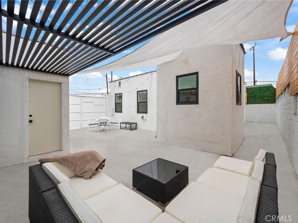 1626 S Rimpau, Los Angeles CA 90019