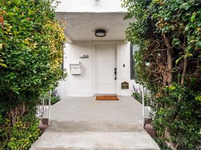 1626 S Rimpau, Los Angeles CA 90019