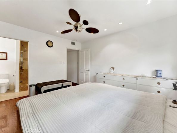 3398 Floyd, Los Angeles CA 90068
