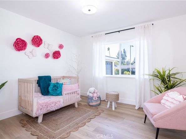 11722 Hayvenhurst, Granada Hills CA 91344