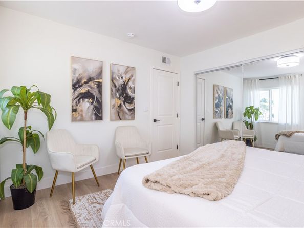 11722 Hayvenhurst, Granada Hills CA 91344