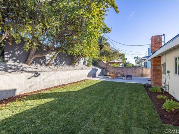 11722 Hayvenhurst, Granada Hills CA 91344