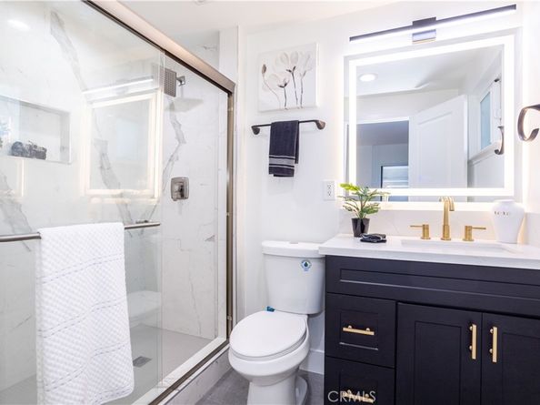 11722 Hayvenhurst, Granada Hills CA 91344