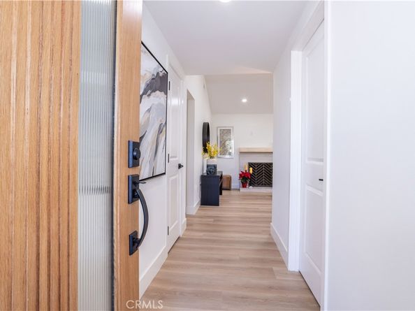 11722 Hayvenhurst, Granada Hills CA 91344