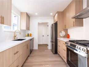 11722 Hayvenhurst, Granada Hills CA 91344