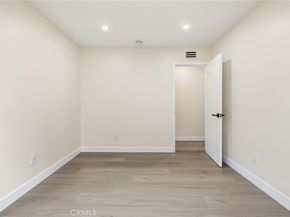 9233 Swinton Avenue, North Hills CA 91343