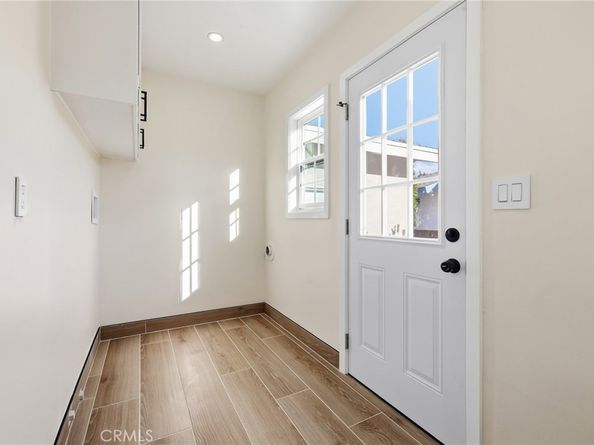 9233 Swinton Avenue, North Hills CA 91343