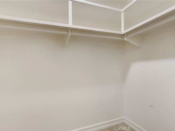 4949 Genesta Avenue 104, Encino CA 91316