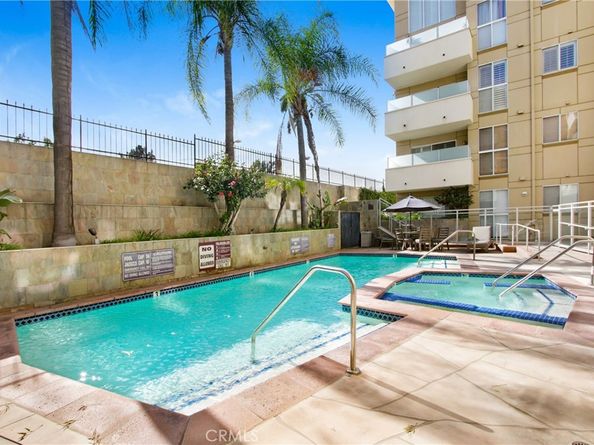 4949 Genesta Avenue 104, Encino CA 91316