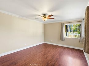 19208 Hamlin Street 5, Reseda CA 91335
