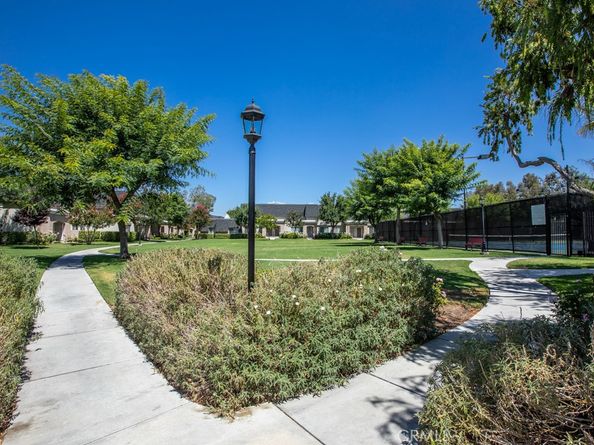 19208 Hamlin Street 5, Reseda CA 91335