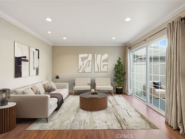 19208 Hamlin Street 5, Reseda CA 91335