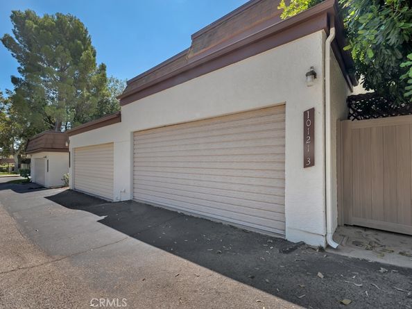 10121 Larwin Avenue 3, Chatsworth CA 91311