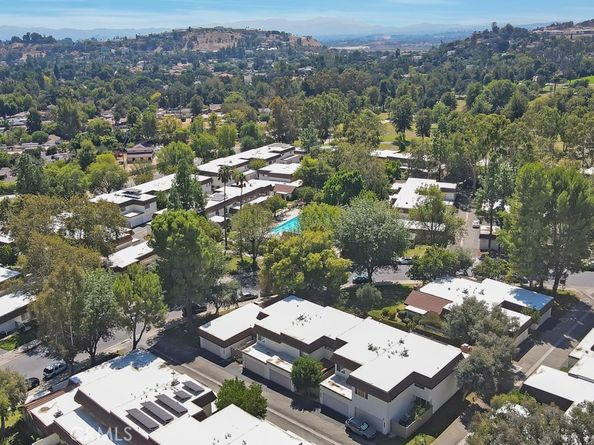 10121 Larwin Avenue 3, Chatsworth CA 91311