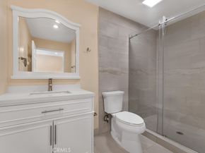 10121 Larwin Avenue 3, Chatsworth CA 91311