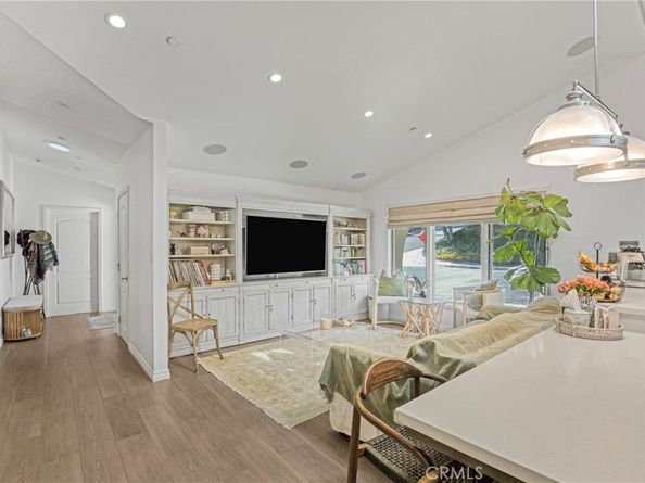 1300 Daily Cir., Glendale CA 91208