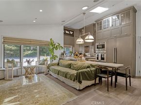 1300 Daily Cir., Glendale CA 91208